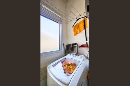 Apartamento para alugar com 35m², 2 quartos e sem vaga Apartamento para alugar com 35m², 2 quartos e sem vagaCozinha e Área de Serviço