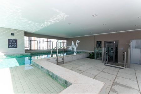 Studio à venda com 28m², 1 quarto e sem vagaÁrea Comum - Piscina