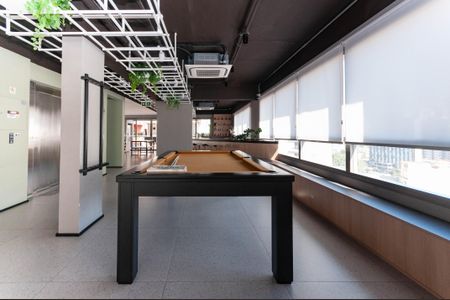 Studio à venda com 28m², 1 quarto e sem vagaÁrea Comum - Salão de Jogos