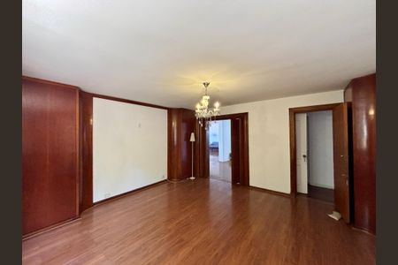 Apartamento à venda com 380m², 4 quartos e 1 vagaQuarto 1