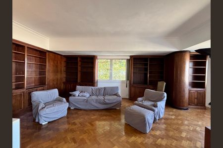 Apartamento à venda com 380m², 4 quartos e 1 vagaSala de jantar