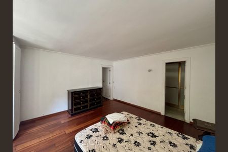 Apartamento à venda com 380m², 4 quartos e 1 vagaSuíte