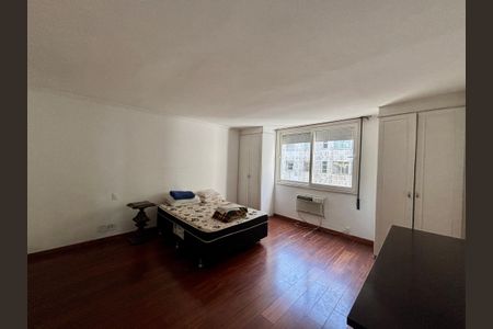Apartamento à venda com 380m², 4 quartos e 1 vagaSuíte