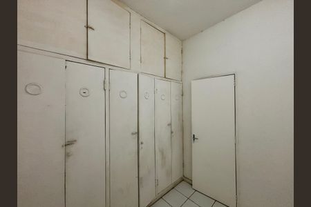 Apartamento à venda com 380m², 4 quartos e 1 vagaÁrea de serviço - quarto 2