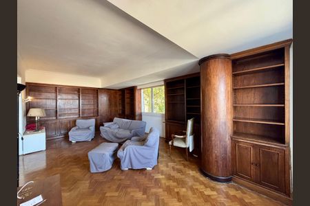 Apartamento à venda com 380m², 4 quartos e 1 vagaSala de jantar