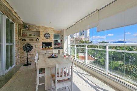 Apartamento para alugar com 158m², 3 quartos e 2 vagasvaranda