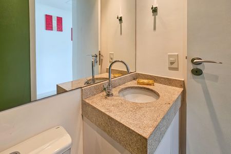 Apartamento para alugar com 158m², 3 quartos e 2 vagasLavabo