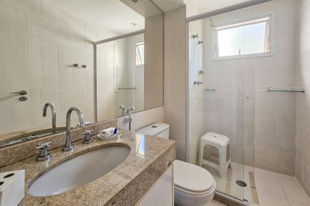 Apartamento para alugar com 158m², 3 quartos e 2 vagasbanheiro da suíte 2