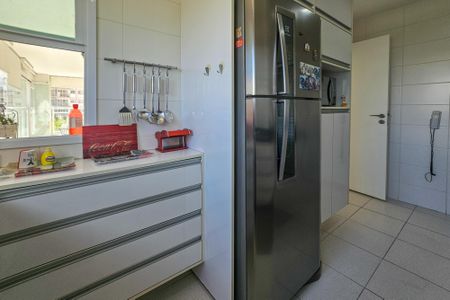 Apartamento para alugar com 158m², 3 quartos e 2 vagascozinha