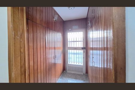 Apartamento à venda com 67m², 2 quartos e sem vagaÁrea comum