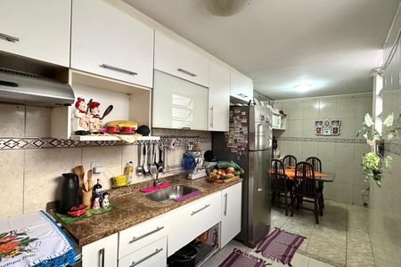 Apartamento à venda com 120m², 3 quartos e sem vagaCozinha