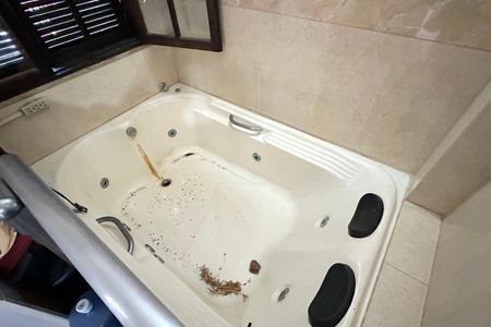 Apartamento à venda com 120m², 3 quartos e sem vagaSuíte Banheiro