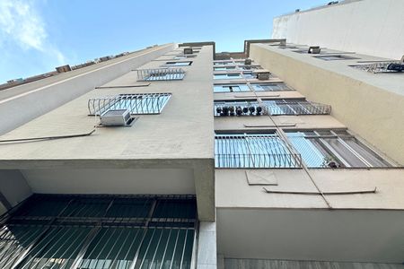 Apartamento à venda com 120m², 3 quartos e sem vagaFachada