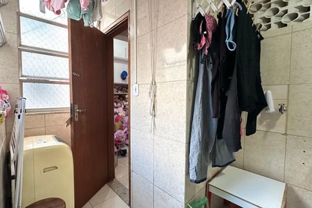 Apartamento à venda com 120m², 3 quartos e sem vagaÁrea de Serviço