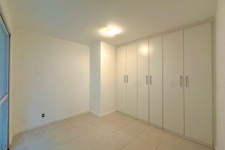 Apartamento para alugar com 145m², 3 quartos e 2 vagas Apartamento para alugar com 145m², 3 quartos e 2 vagasQuarto 2