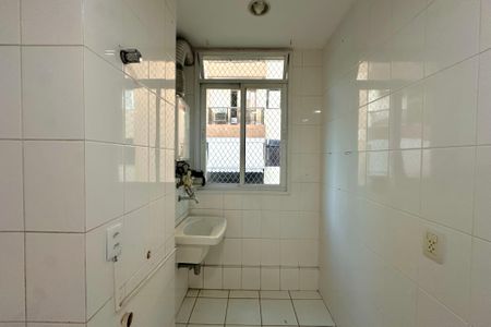 Apartamento para alugar com 145m², 3 quartos e 2 vagas Apartamento para alugar com 145m², 3 quartos e 2 vagasCozinha e Área de Serviço