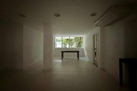 Apartamento para alugar com 145m², 3 quartos e 2 vagas Apartamento para alugar com 145m², 3 quartos e 2 vagasÁrea comum