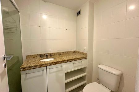 Apartamento para alugar com 145m², 3 quartos e 2 vagas Apartamento para alugar com 145m², 3 quartos e 2 vagasBanheiro da Suite