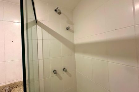 Apartamento para alugar com 145m², 3 quartos e 2 vagas Apartamento para alugar com 145m², 3 quartos e 2 vagasBanheiro