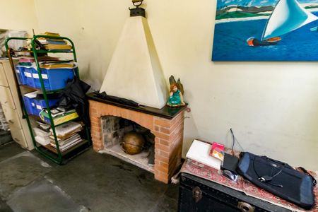 Casa à venda com 239m², 3 quartos e 4 vagas Casa à venda com 239m², 3 quartos e 4 vagas Sala 2