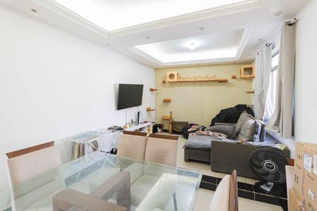 Apartamento à venda com 67m², 2 quartos e 1 vagaSala