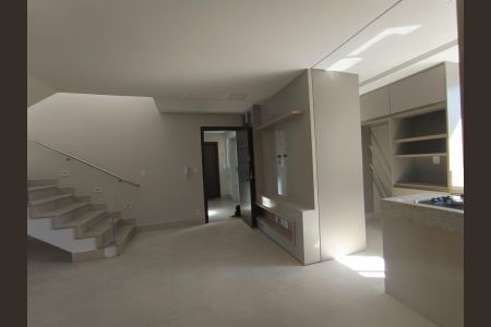 Apartamento à venda com 120m², 2 quartos e 2 vagasSala