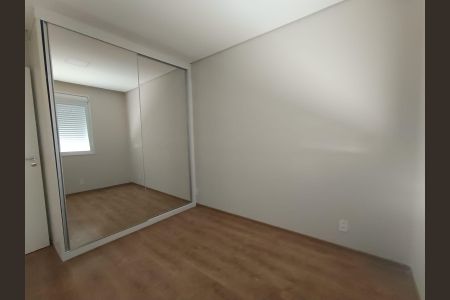 Apartamento à venda com 120m², 2 quartos e 2 vagasQuarto