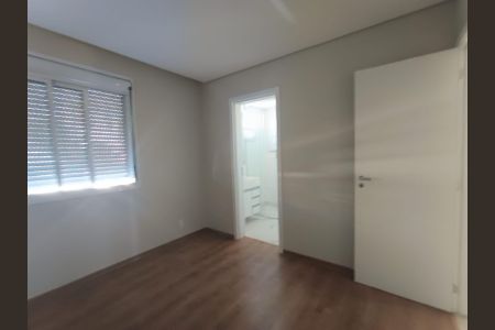 Apartamento à venda com 120m², 2 quartos e 2 vagasSuíte