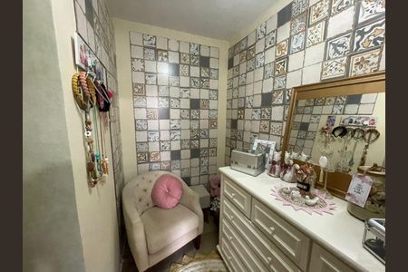 Casa à venda com 200m², 3 quartos e 2 vagas Casa à venda com 200m², 3 quartos e 2 vagasFoto 12