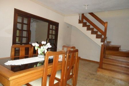 Casa à venda com 200m², 3 quartos e 2 vagas