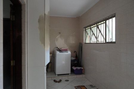 Casa à venda com 200m², 3 quartos e 2 vagas
