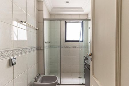 Apartamento à venda com 200m², 3 quartos e 3 vagasBanheiro da Suíte 3