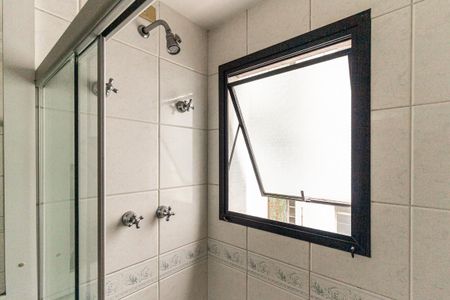 Apartamento à venda com 200m², 3 quartos e 3 vagasBanheiro da Suíte 2