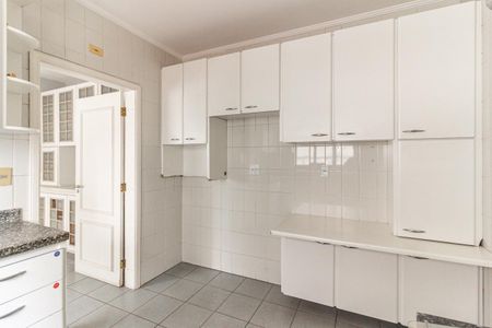 Apartamento à venda com 200m², 3 quartos e 3 vagasCozinha