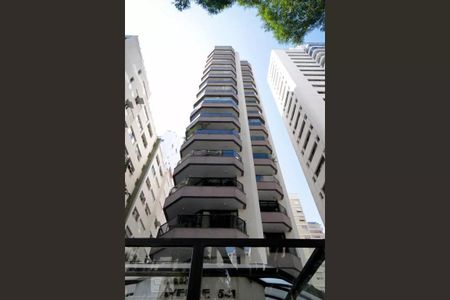 Apartamento à venda com 200m², 3 quartos e 3 vagasFachada