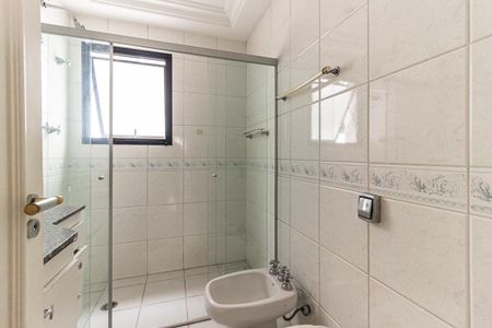 Apartamento à venda com 200m², 3 quartos e 3 vagasBanheiro da Suíte 2