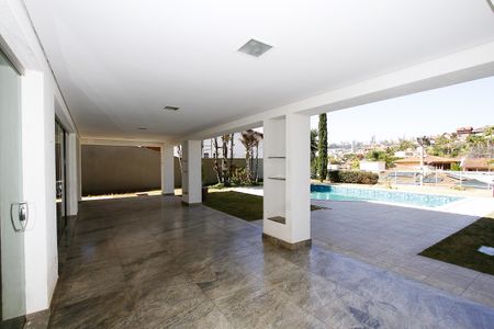 Casa à venda com 540m², 5 quartos e 6 vagasÁrea externa