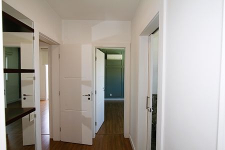 Casa à venda com 540m², 5 quartos e 6 vagasCorredor