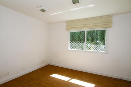 Casa à venda com 540m², 5 quartos e 6 vagasQuarto 2