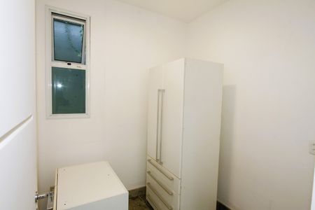 Casa à venda com 540m², 5 quartos e 6 vagasQuarto de Serviço