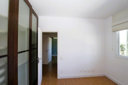 Casa à venda com 540m², 5 quartos e 6 vagasQuarto 1