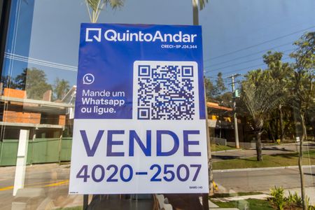 Casa à venda com 813m², 5 quartos e 3 vagasPlaca