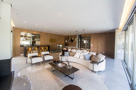 Sala  de casa à venda com 5 quartos, 813m² em Alphaville Residencial Um, Barueri