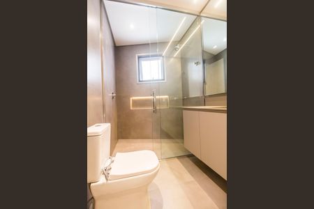 Casa à venda com 813m², 5 quartos e 3 vagasBanheiro da Suíte 3