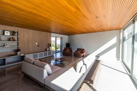 Casa à venda com 813m², 5 quartos e 3 vagasÁrea comum