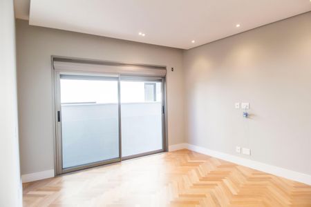 Casa à venda com 813m², 5 quartos e 3 vagasSuíte 3