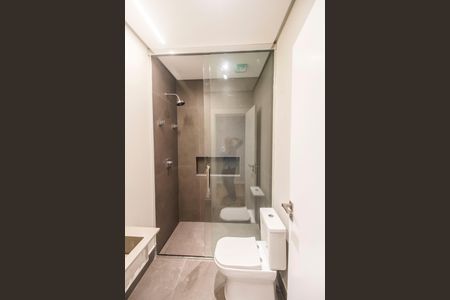 Casa à venda com 813m², 5 quartos e 3 vagasEspaço Lazer - Banheiro