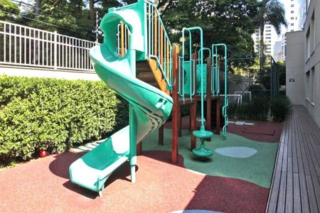 Apartamento à venda com 167m², 3 quartos e 3 vagas