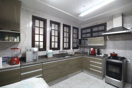Casa de condomínio à venda com 290m², 5 quartos e 3 vagasCozinha