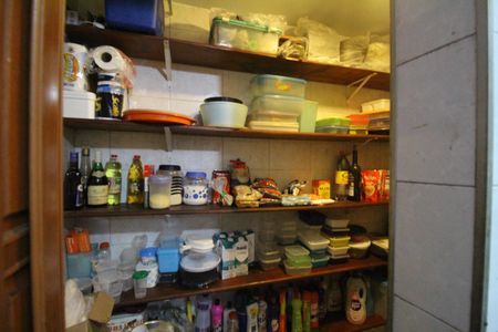 Casa de condomínio à venda com 290m², 5 quartos e 3 vagasÁrea de serviço - Despensa